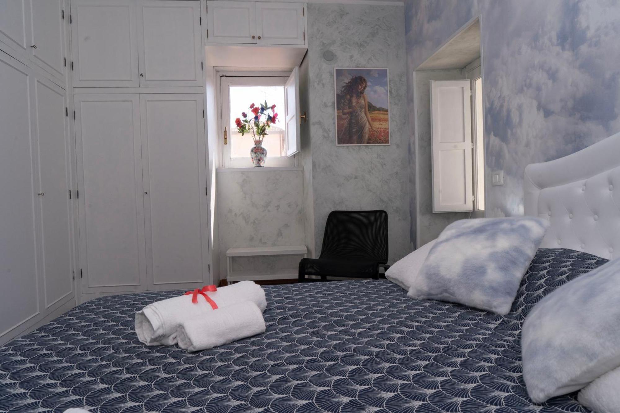 Etna Timeo Central Apartment In Baroque Building Катания Екстериор снимка